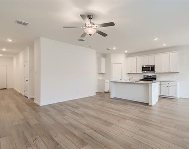 1205 Gladespring Lane - Photo Thumbnail 12