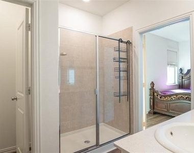 6932 Falconer Way - Photo Thumbnail 33