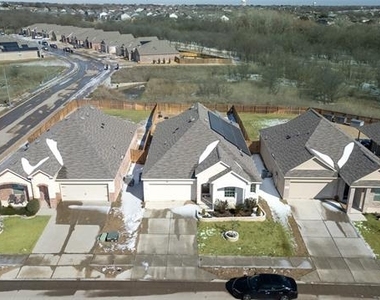 6932 Falconer Way - Photo Thumbnail 6