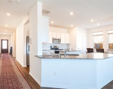 6932 Falconer Way - Photo Thumbnail 27