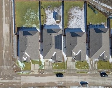6932 Falconer Way - Photo Thumbnail 3