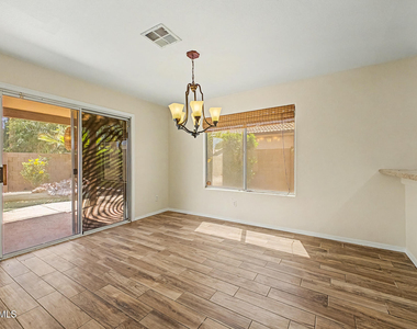 2155 W Olla Avenue - Photo Thumbnail 10