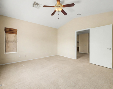 2155 W Olla Avenue - Photo Thumbnail 18