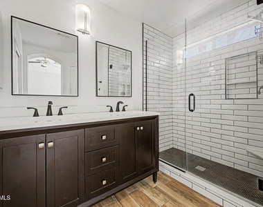 2155 W Olla Avenue - Photo Thumbnail 19