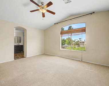 2155 W Olla Avenue - Photo Thumbnail 17