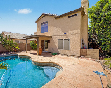 2155 W Olla Avenue - Photo Thumbnail 31