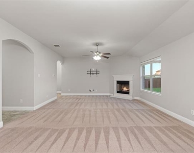 3733 Cecelia Lane - Photo Thumbnail 24