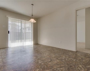 1432 Ocotillo Lane - Photo Thumbnail 11
