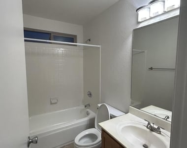 1120 N Val Vista Drive - Photo Thumbnail 9