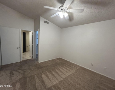1120 N Val Vista Drive - Photo Thumbnail 8