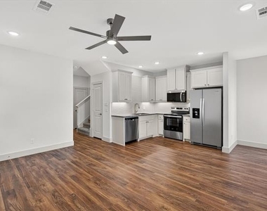 500 E Kimball Street - Photo Thumbnail 5