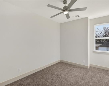 500 E Kimball Street - Photo Thumbnail 25