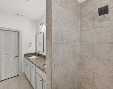 500 E Kimball Street - Photo Thumbnail 18