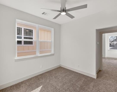 500 E Kimball Street - Photo Thumbnail 19
