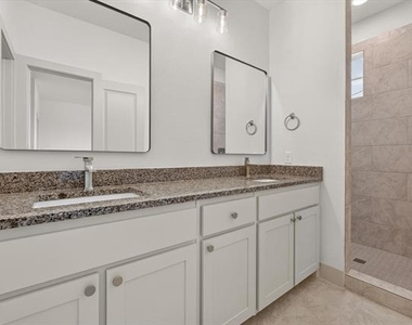 500 E Kimball Street - Photo Thumbnail 17