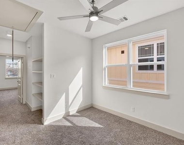 500 E Kimball Street - Photo Thumbnail 20