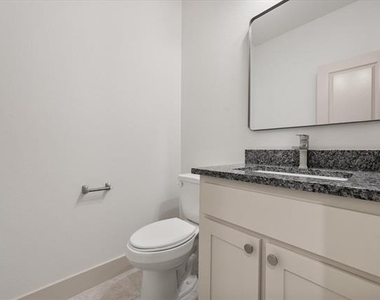 508 E Kimball Street - Photo Thumbnail 16