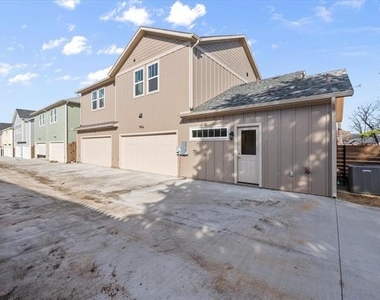 508 E Kimball Street - Photo Thumbnail 30