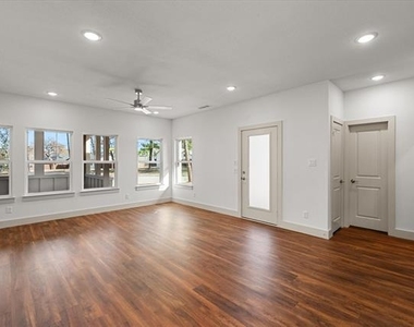508 E Kimball Street - Photo Thumbnail 10