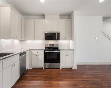 508 E Kimball Street - Photo Thumbnail 14