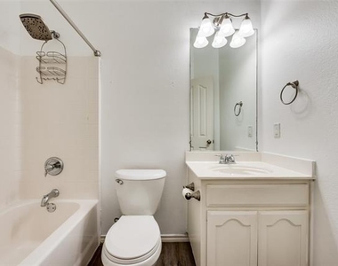 5900 Ozark Drive - Photo Thumbnail 15
