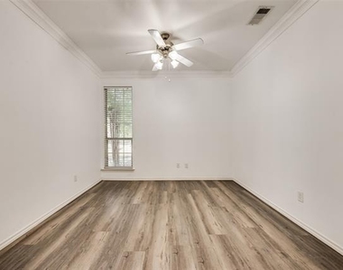5900 Ozark Drive - Photo Thumbnail 4