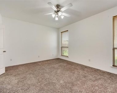 5900 Ozark Drive - Photo Thumbnail 11