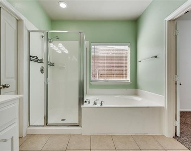 5900 Ozark Drive - Photo Thumbnail 14