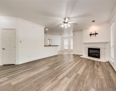 5900 Ozark Drive - Photo Thumbnail 5