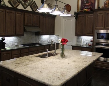 2568 History Lane - Photo Thumbnail 7