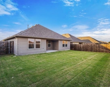 513 Spur Ridge - Photo Thumbnail 11
