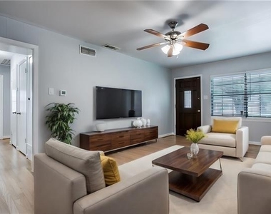 10858 Cassandra Way - Photo Thumbnail 2