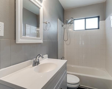 10858 Cassandra Way - Photo Thumbnail 8