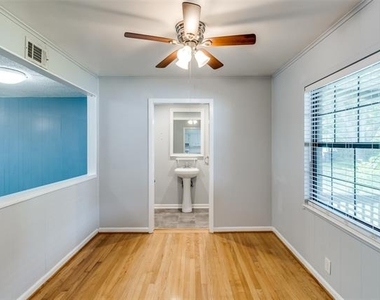 10858 Cassandra Way - Photo Thumbnail 5
