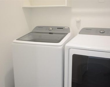 11612 Silver Queen Drive - Photo Thumbnail 20
