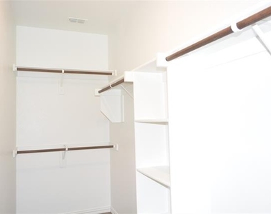 11612 Silver Queen Drive - Photo Thumbnail 19