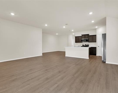 4120 Turquoise Avenue - Photo Thumbnail 9
