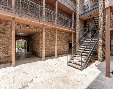 6002 Auburndale Avenue - Photo Thumbnail 18