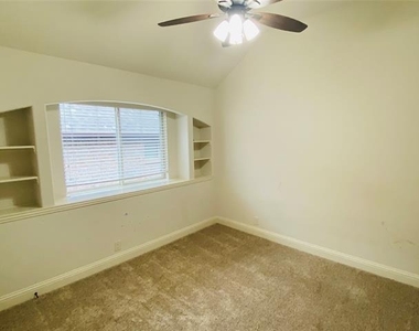 3408 Endicott Court - Photo Thumbnail 13