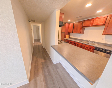 424 W Brown Road - Photo Thumbnail 5