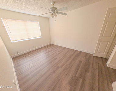 424 W Brown Road - Photo Thumbnail 3