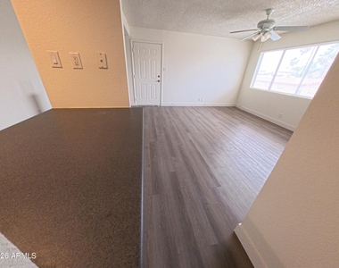 424 W Brown Road - Photo Thumbnail 1