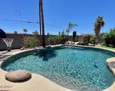 705 E Kachina Avenue - Photo Thumbnail 20
