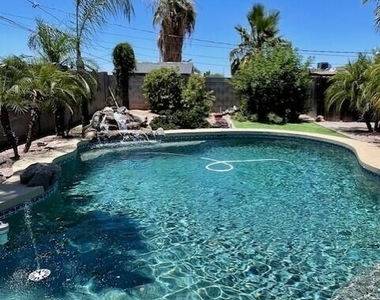 705 E Kachina Avenue - Photo Thumbnail 14