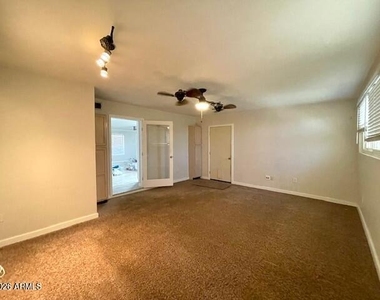 705 E Kachina Avenue - Photo Thumbnail 7