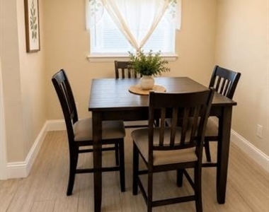 2509 Reever Street - Photo Thumbnail 3