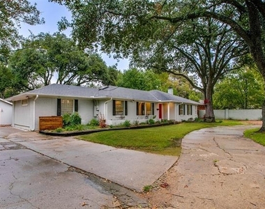 5815 Walnut Hill Lane - Photo Thumbnail 3