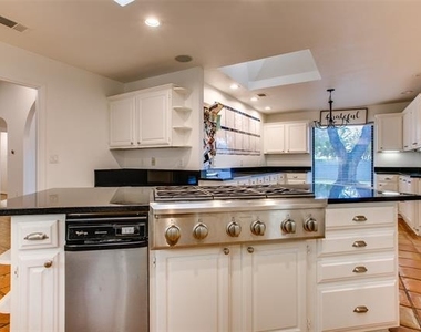 5815 Walnut Hill Lane - Photo Thumbnail 14