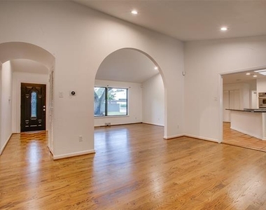 5815 Walnut Hill Lane - Photo Thumbnail 4
