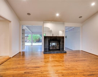 5815 Walnut Hill Lane - Photo Thumbnail 6
